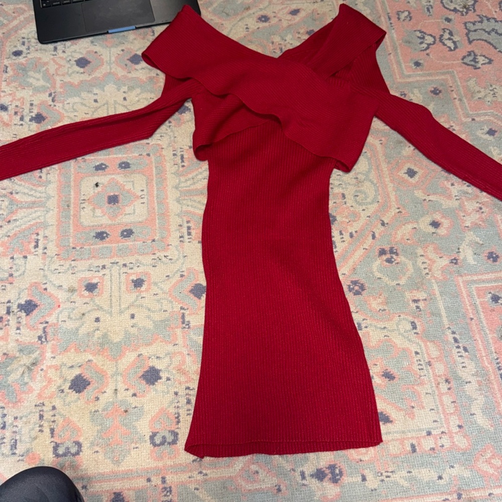 Line and Dot mini red dress